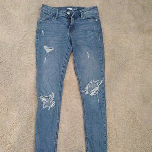 Old Navy distressed skinny jeans